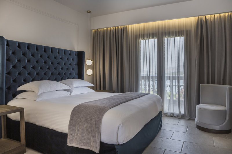 Thalassa 7