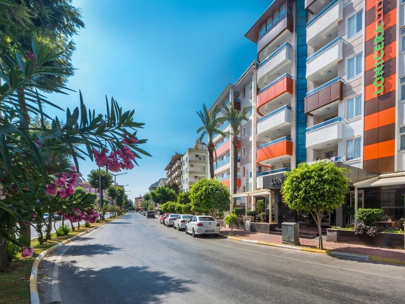 Lonicera City Hotel 3*
