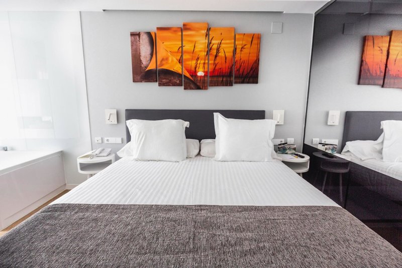 Sercotel Valencia Alameda 41 4 - Room Example