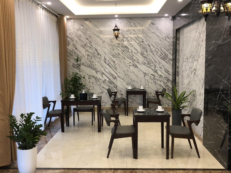 Hotel The Hanoi 19