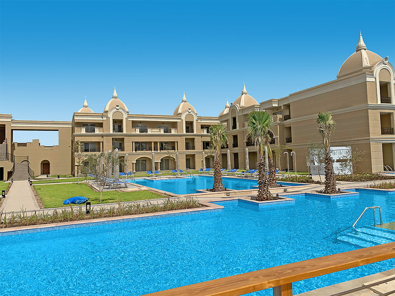 Titanic Royal 13