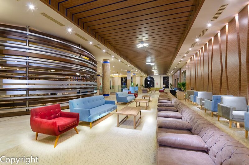 Titanic Royal 36