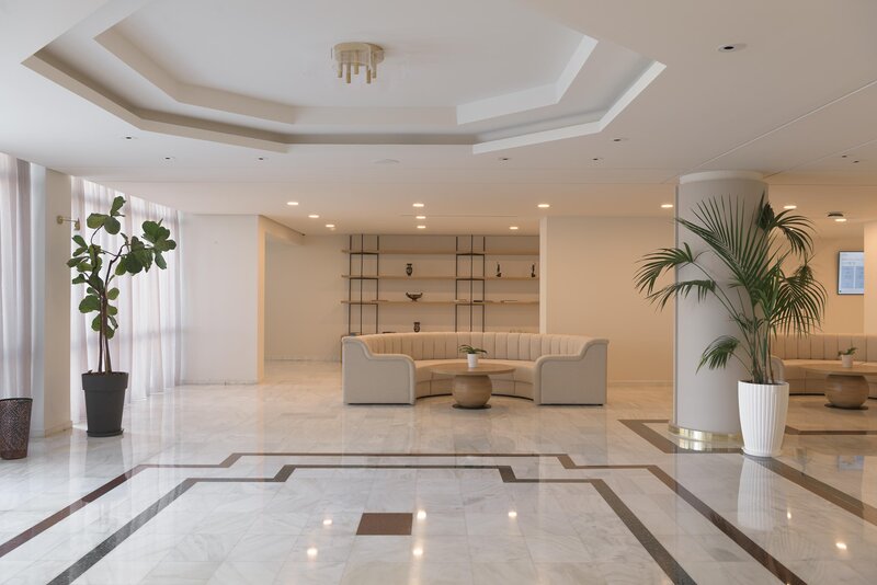 Creta Royal 14