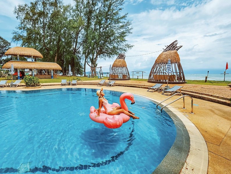 Khao Lak Emerald Beach Resort & Spa 41