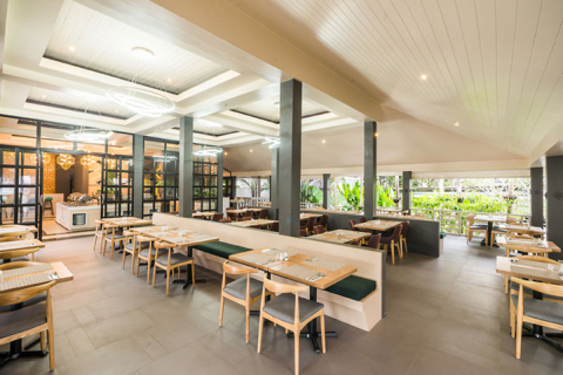 Khaolak Emerald Beach Resort & Spa 8