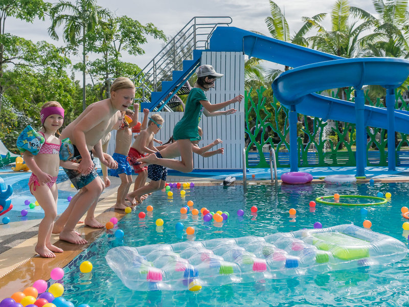 Khaolak Emerald Beach Resort & Spa 9