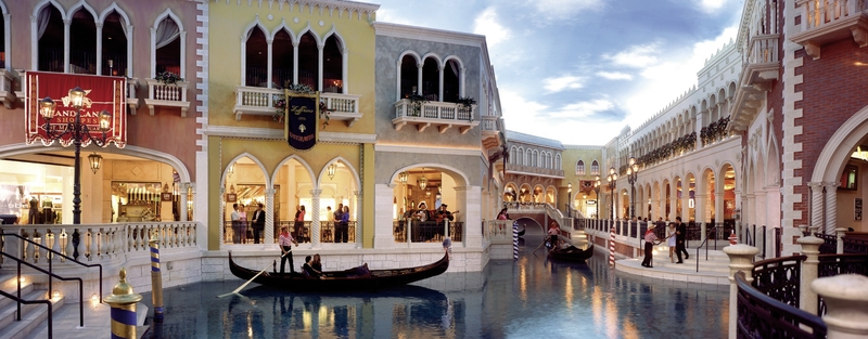 The Venetian 14