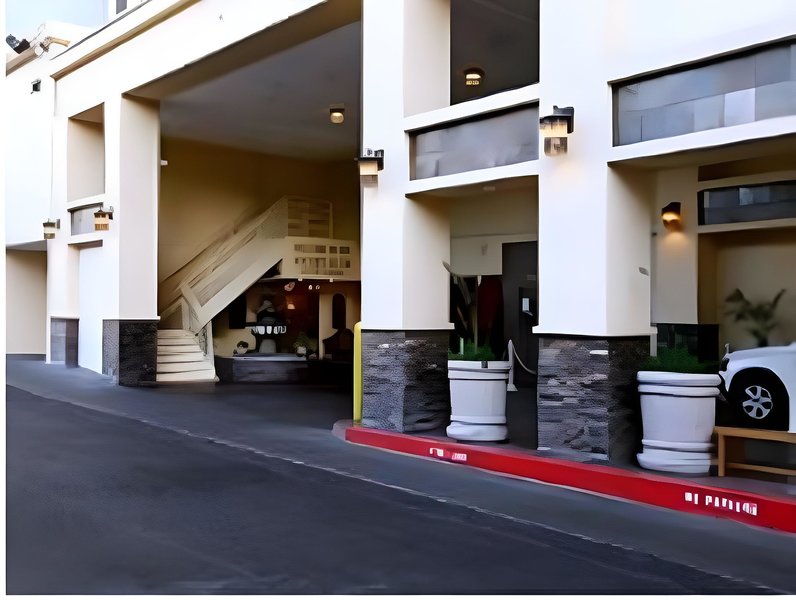 GetAways at Jockey Club