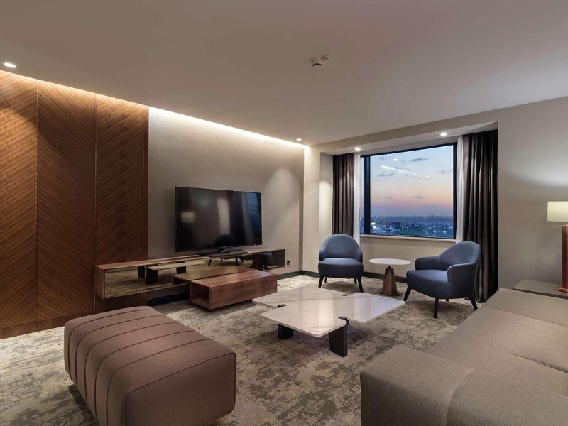 Hilton Istanbul Maslak 11