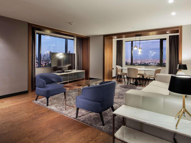 Hilton Istanbul Maslak 15