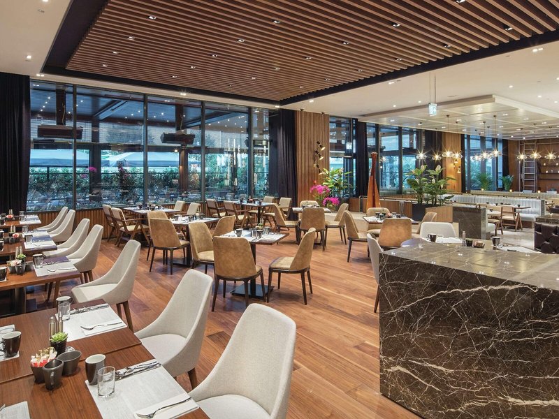 Hilton Istanbul Maslak 20