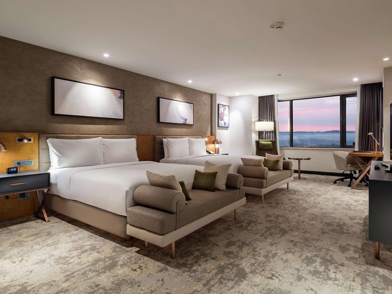 Hilton Istanbul Maslak 48