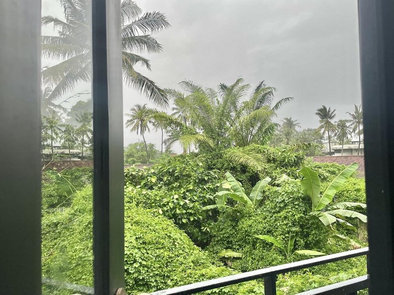 Taman Unique Hotel 7
