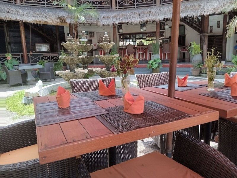 Taman Unique Hotel 26