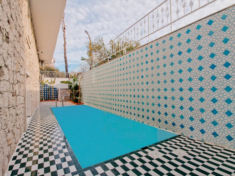 Dam Hotel Lara 7
