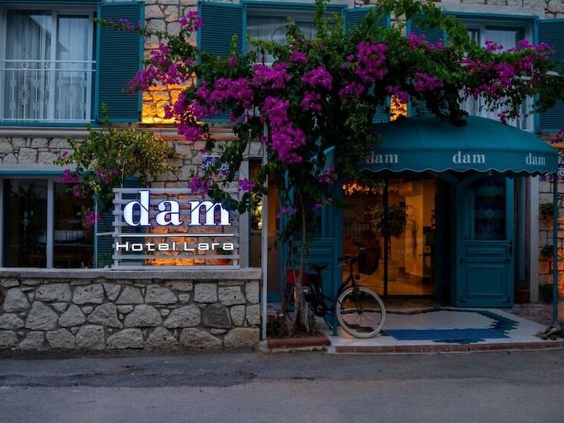 Dam Hotel Lara 10