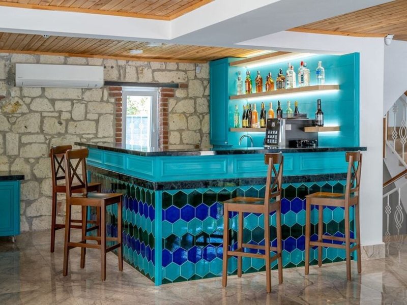 Dam Hotel Lara 18