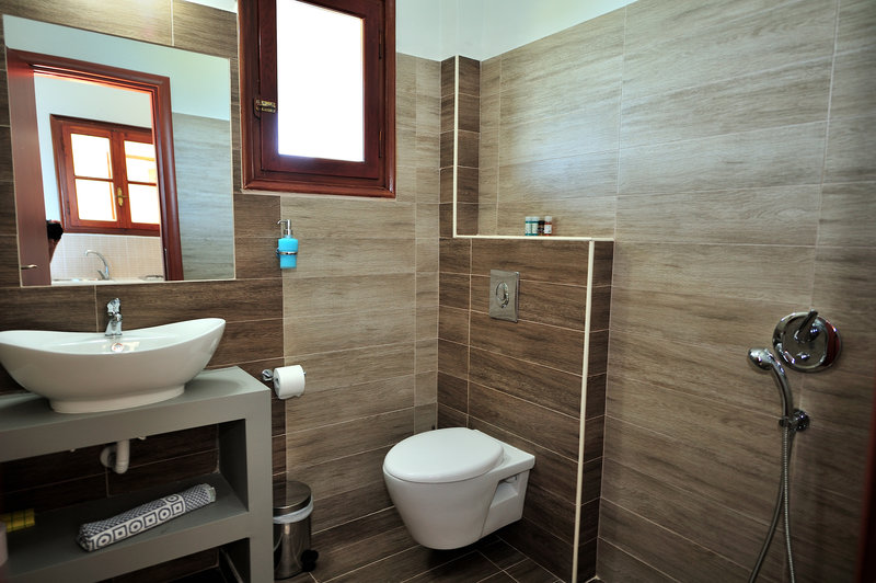 Vassilias Beach Hotel 8