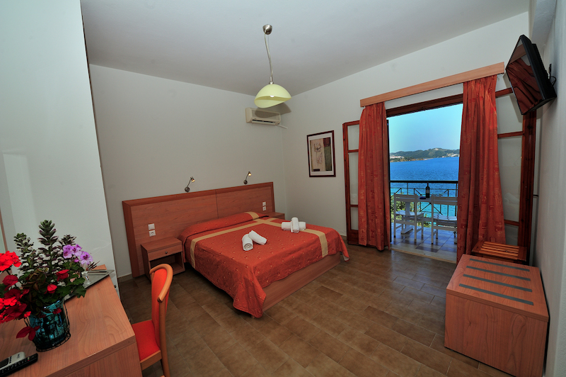Vassilias Beach Hotel 6