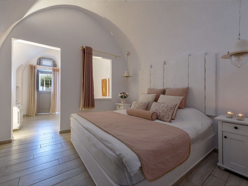 Senses Suites 27 - Room Example