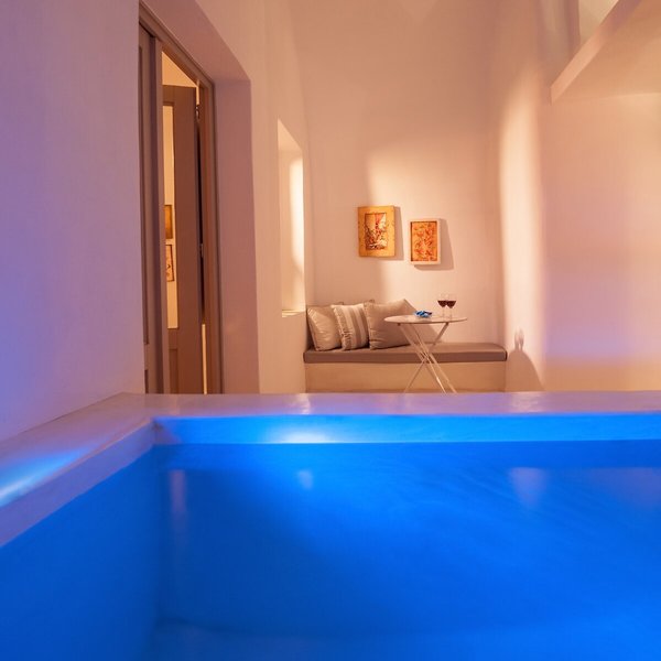 Senses Suites 40 - Indoor Pool