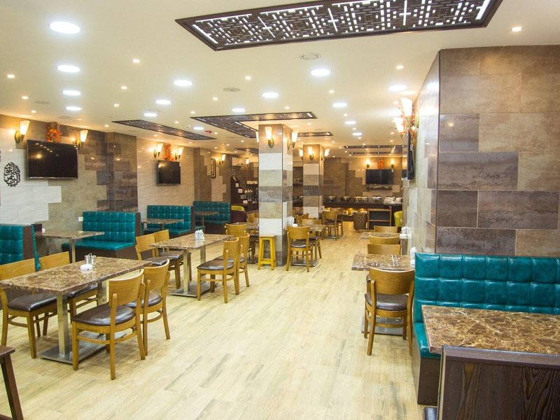 Grape Village Hotel 18