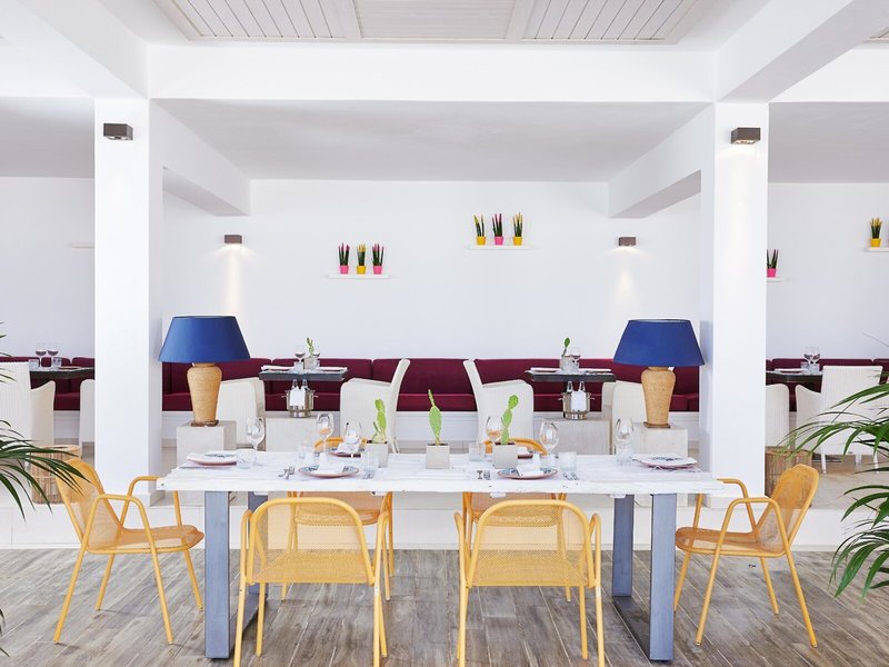Grecotel LUX ME White Palace 37