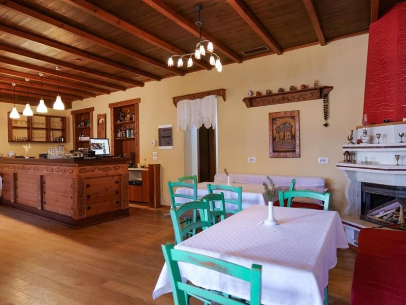 Hotel Bineri 5