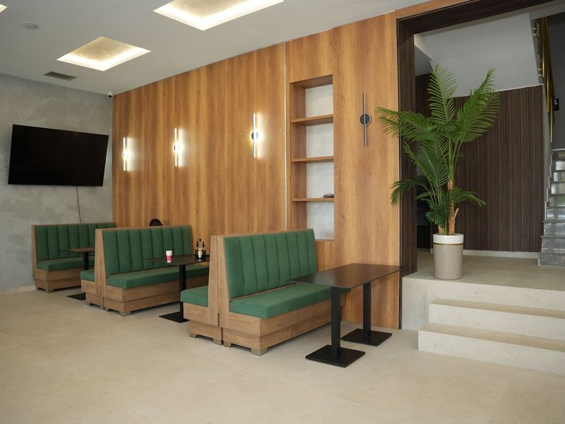 Sunset Hotel 3