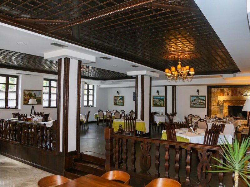 Hotel Onufri 10