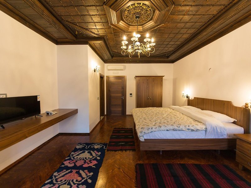 Hotel Onufri 26