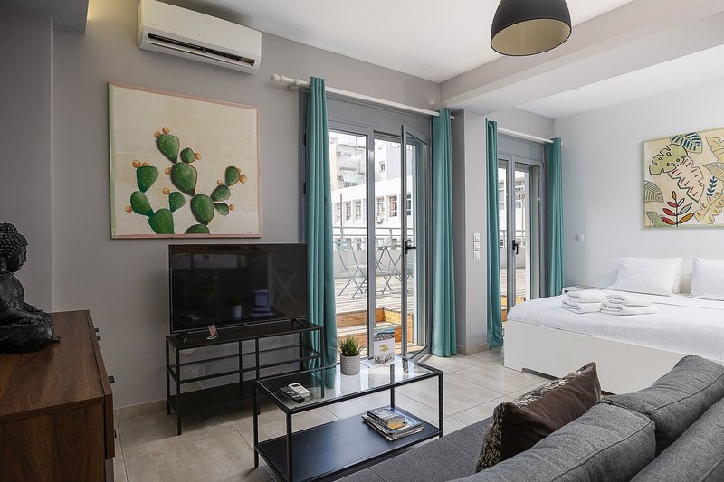 Omnia Pagrati Apartments 47