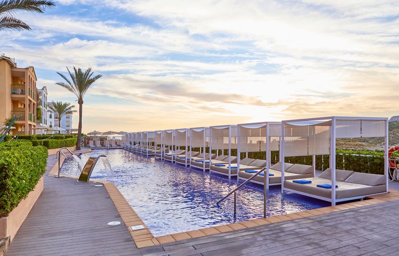 ZAFIRO Cala Mesquida 2