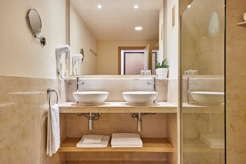 ZAFIRO Cala Mesquida 21