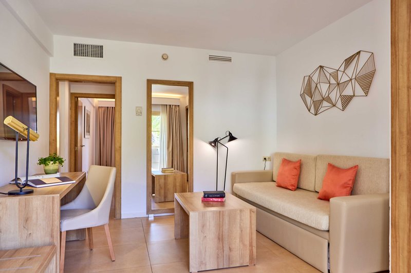 ZAFIRO Cala Mesquida 35