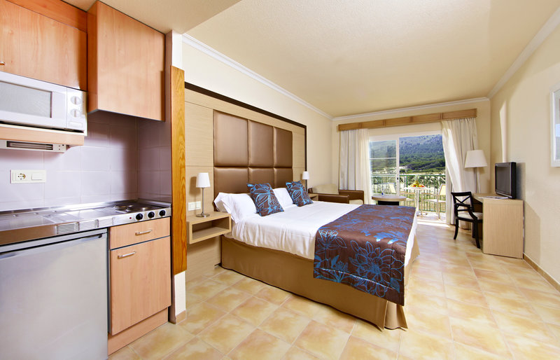 ZAFIRO Cala Mesquida 9