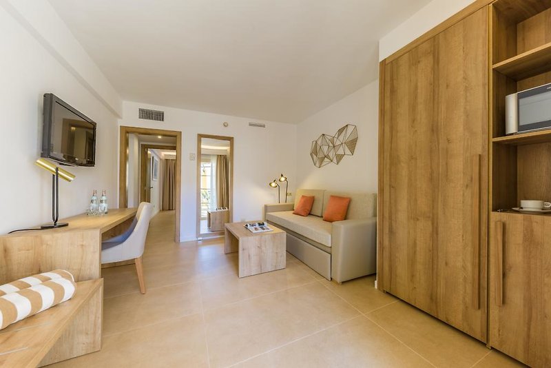 ZAFIRO Cala Mesquida 13