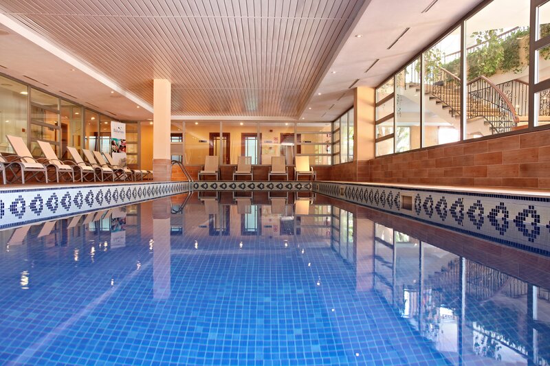 ZAFIRO Cala Mesquida 50