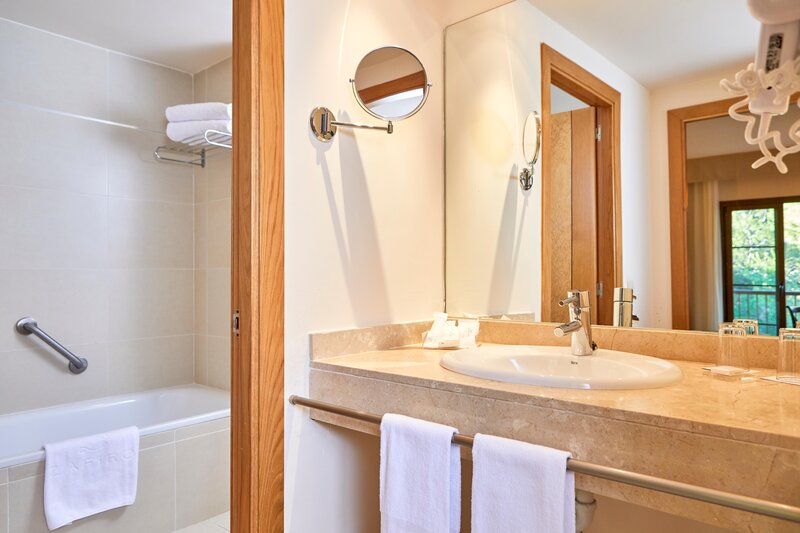 ZAFIRO Cala Mesquida 87