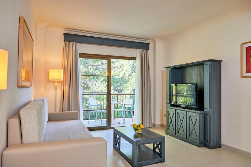 ZAFIRO Cala Mesquida 85