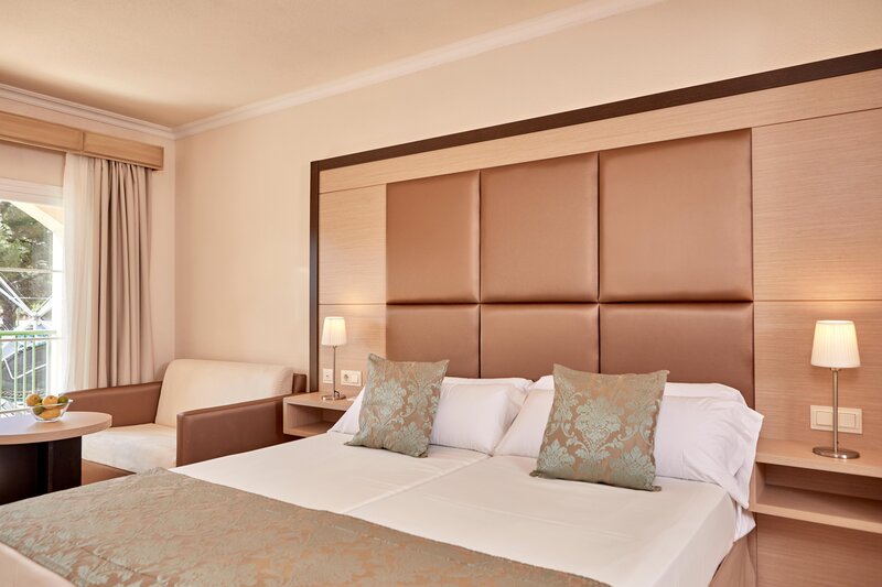 ZAFIRO Cala Mesquida 49