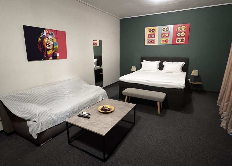 Connect Suites 10