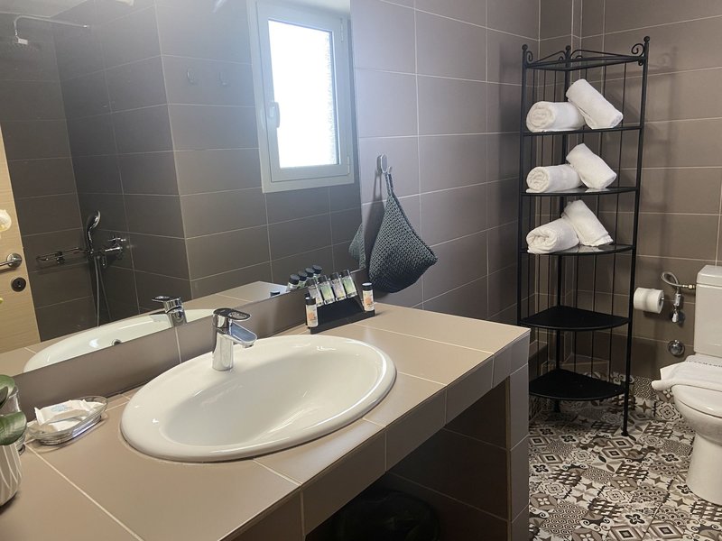 Connect Suites 26