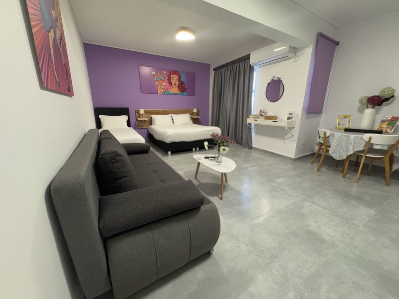 Connect Suites 27