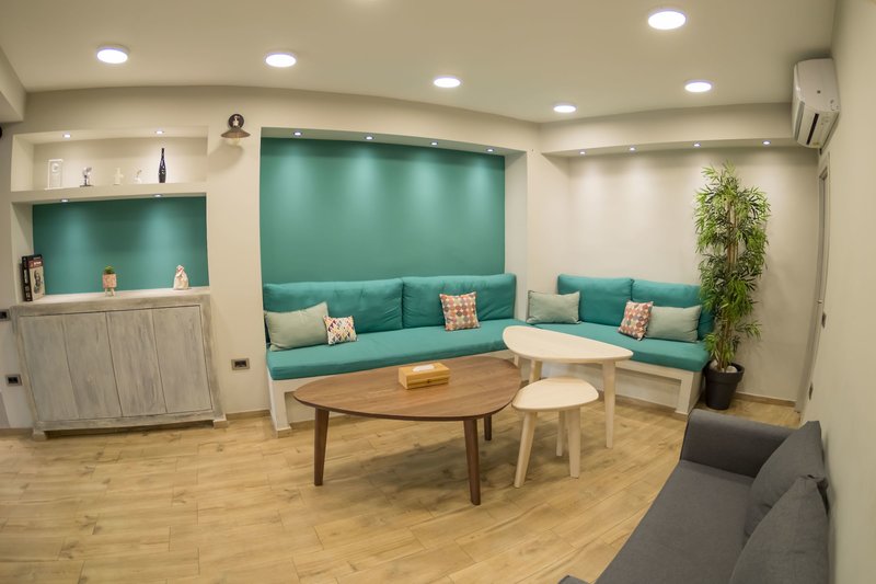 Connect Suites 30