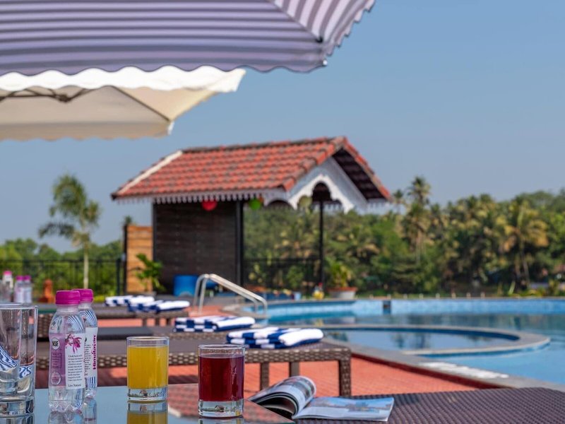 Salcete Beach Resort 10