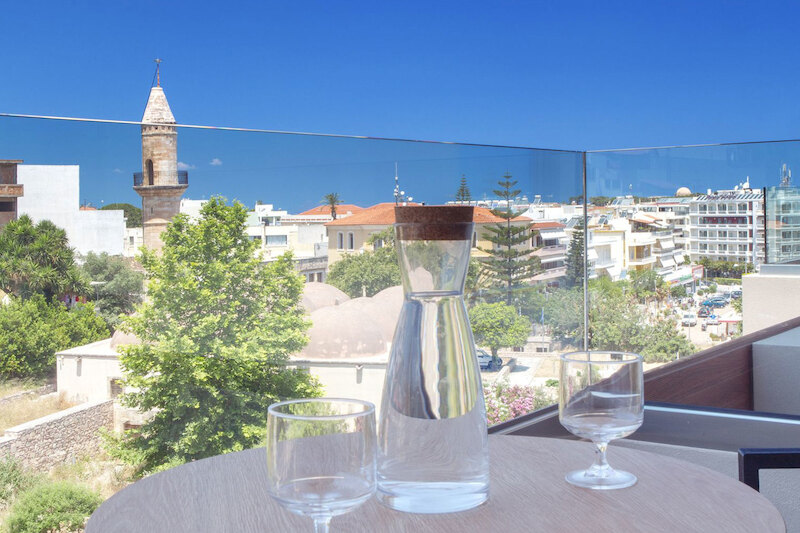 The City Hotel & Suites 12