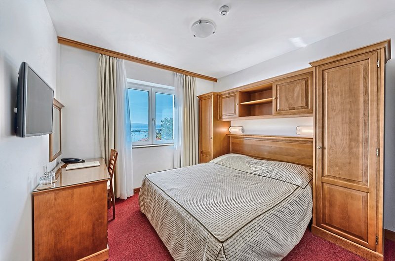 Villa Dvor 8
