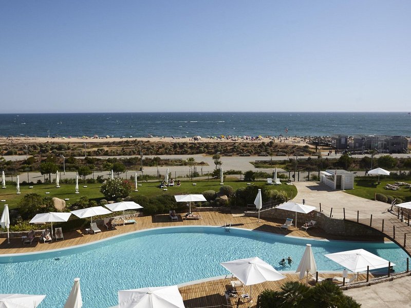 Crowne Plaza 7