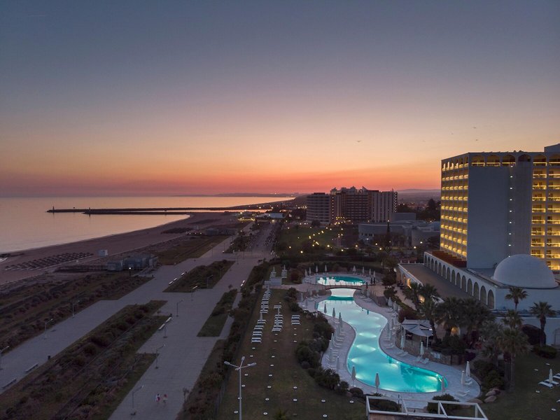 Crowne Plaza 14